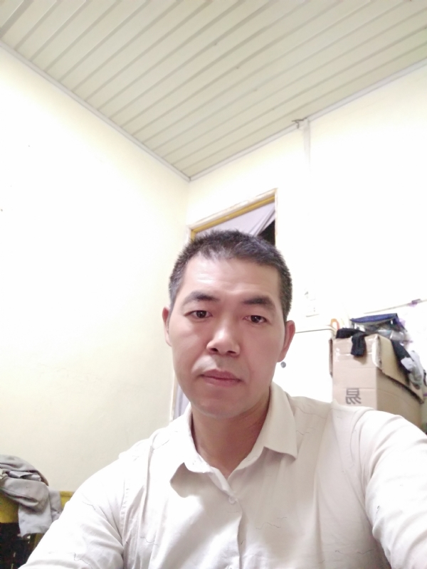 为伊消得人憔悴的第一张照片--上海上门女婿服务网