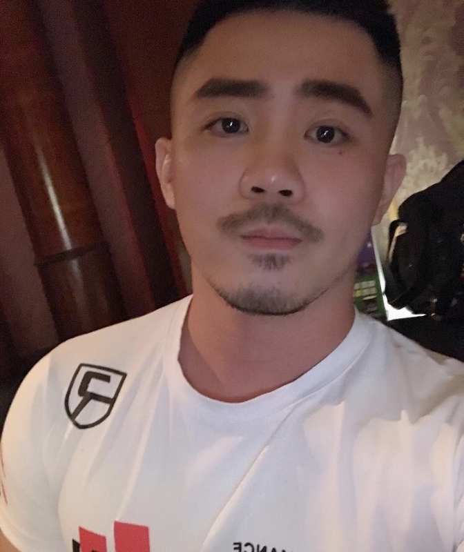 岁月的第二张照片--上海上门女婿服务网