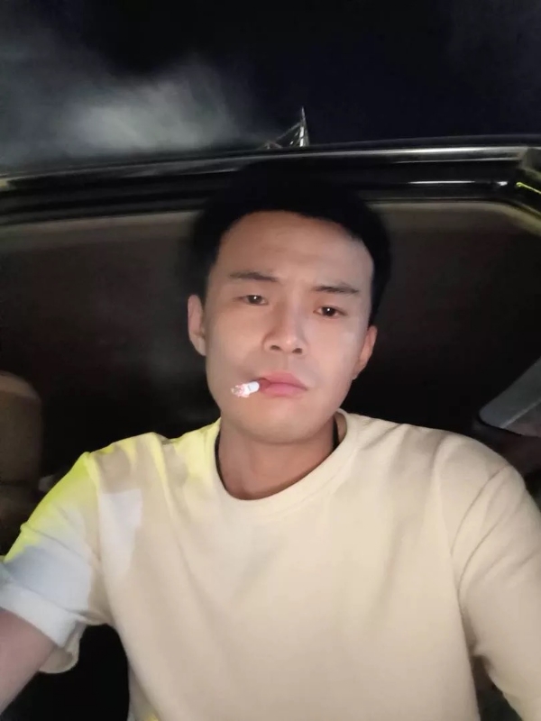 爱睡觉的土拨鼠的第一张照片--上海上门女婿服务网