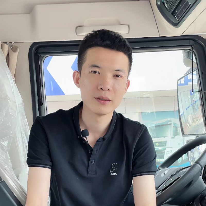 胡一凡的第二张照片--上海上门女婿服务网